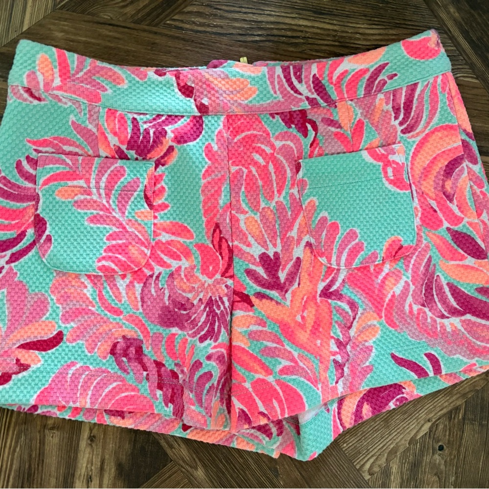 Lilly Pulitzer Poolside Blue Love Birds Alycia Shorts Size 4